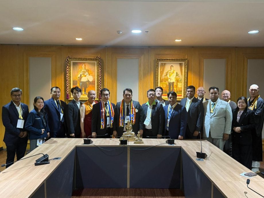 马佛青总会长杨桂荣当选世界佛青联谊会署理总会长