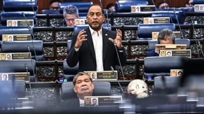 高教部推教育转型　5年培育3万AI人才