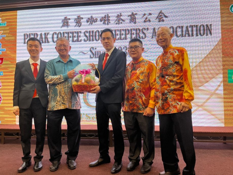 黄守群:业者非不配合 改善厕所卫生需循序渐进