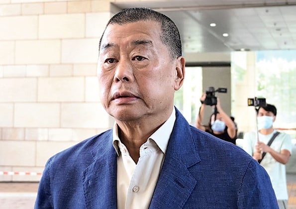 黎智英子女指父狱中健康转差　牙齿腐烂指甲脱落