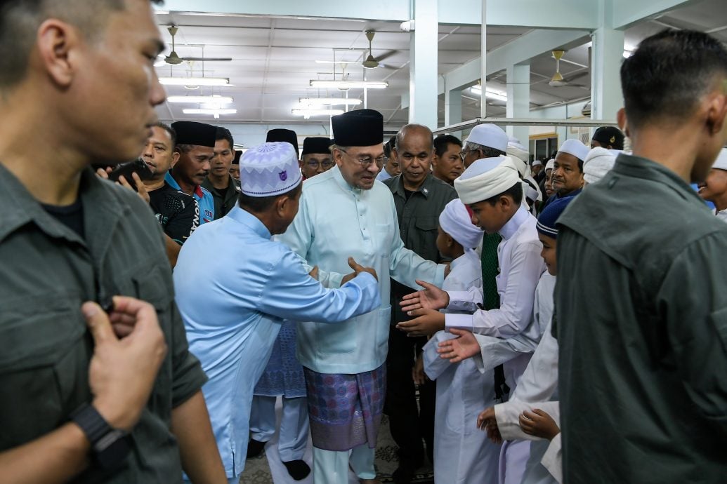 (全国版)总检察署撤罗斯玛案上诉 安华:与政治无关