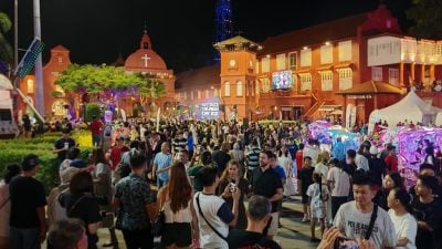 甲明年推“夜生活2.0”   穿传统服饰免费参观景点