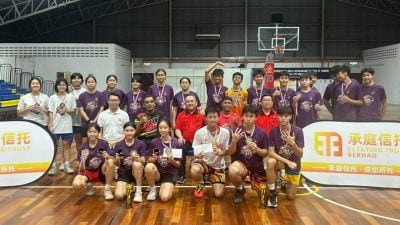 承庭杯三人篮赛U15总决赛   Smart男队 2+1女队分夺冠