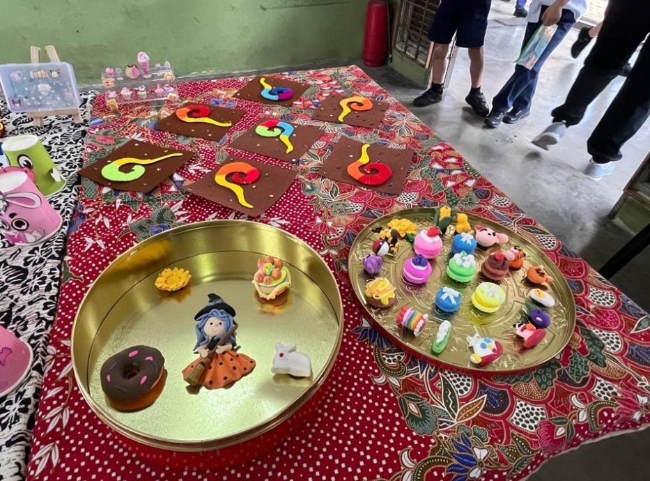 （古城版）武吉波浪华小办小老板买卖日与STEAM展览，全体师生热烈参与