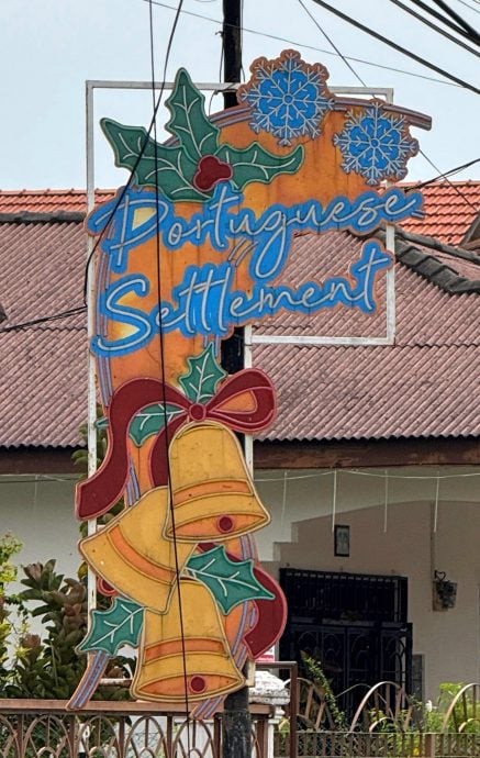 （古城第二版主文／签发）圣诞老人驾到·葡村处处洋溢温馨圣诞气息