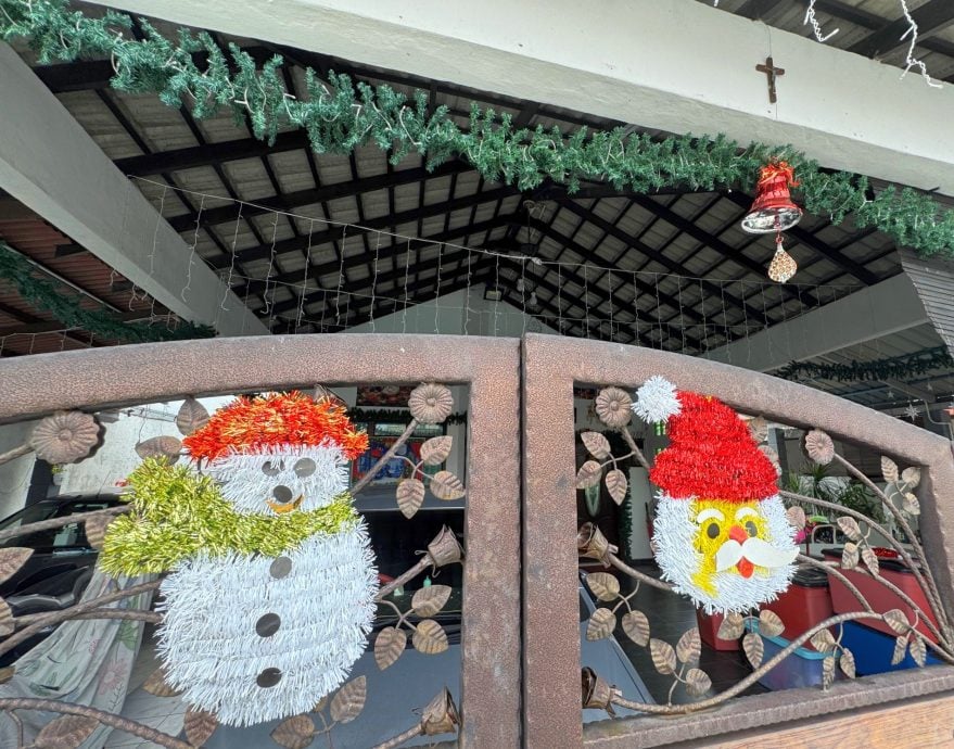 （古城第二版主文／签发）圣诞老人驾到·葡村处处洋溢温馨圣诞气息