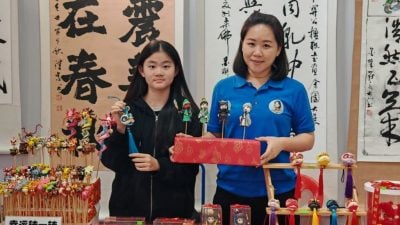 捏面人坚持20年 陈婉君：顾客脸上喜悦成动力