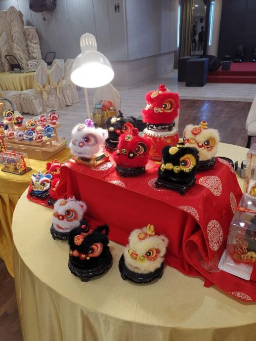 （古城第五版主文）《你动摇了吗》捏面人坚持20年，动力来自客人脸上的喜悦