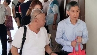 2教师鞭伤学生被控| 退休教师锺建明案件展延至1月13日