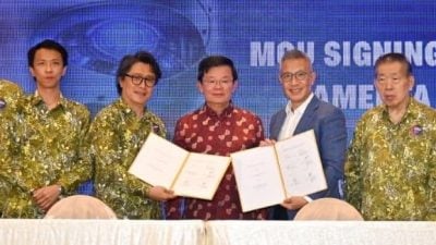 曹观友：从愿景变迫切需求　中小企须拥抱AI浪潮 