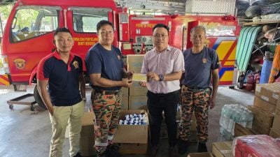 升旗山义消队 再到合艾赈灾