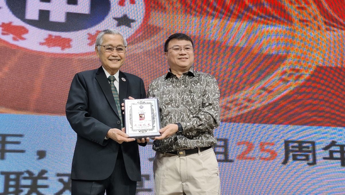 (大北马)大埔同乡会奖学金人数骤减 何耀华吁正视华裔生育问题