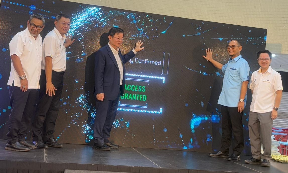 (大北马)槟城光大摩天楼庆祝40周年 曹观友回顾与光大的深厚渊源