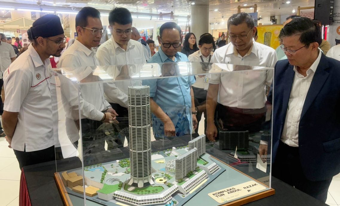 (大北马)槟城光大摩天楼庆祝40周年 曹观友回顾与光大的深厚渊源