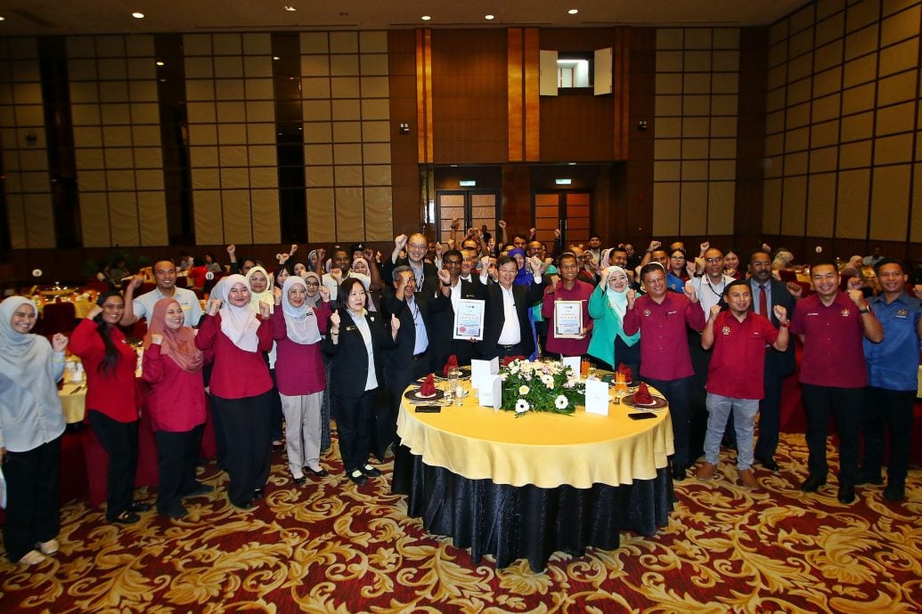 （大北马）槟水供机构获反毒品机构颁“发无毒品工作场所”认证