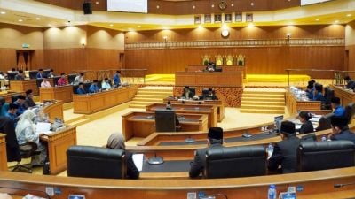 玻州议会 | 玻财案历来最大数额     赤字大幅度削减创新低