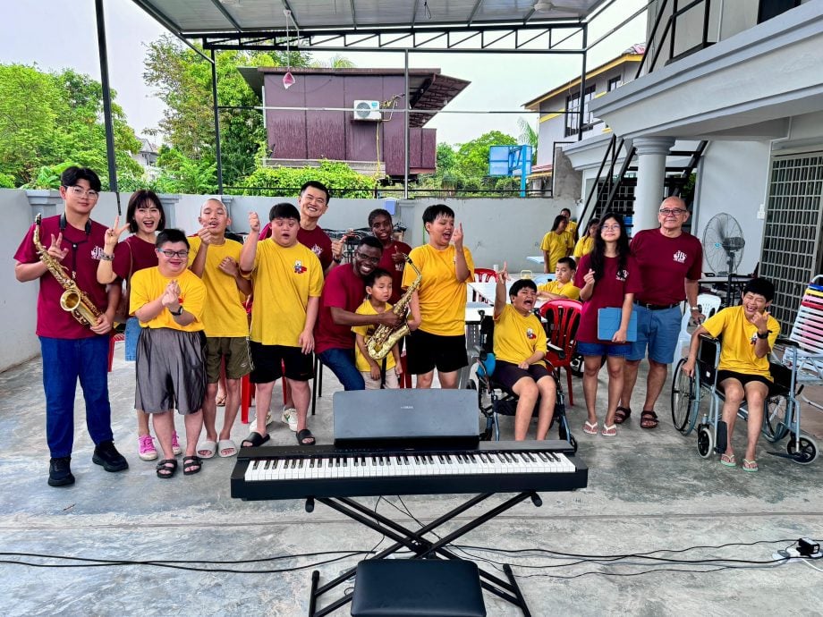 (已签发)柔:善心美事:JB Boyz跨越文化国度行善 以音乐疗愈弱势群体