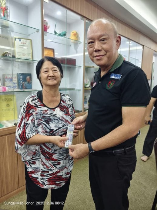 (已签发)柔:培华独中453学生结业 洪志文:启动千人宴筹备工作