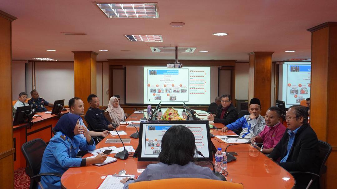 做好准备应对水灾   柔各单位待命