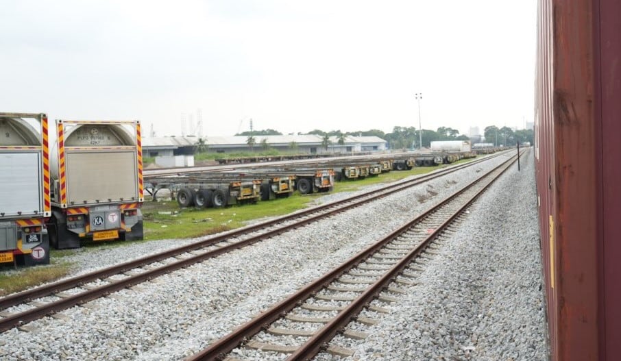 (已签发)柔:法兹里:巴西古当铁路客运站 预计明年2月前后投入运营