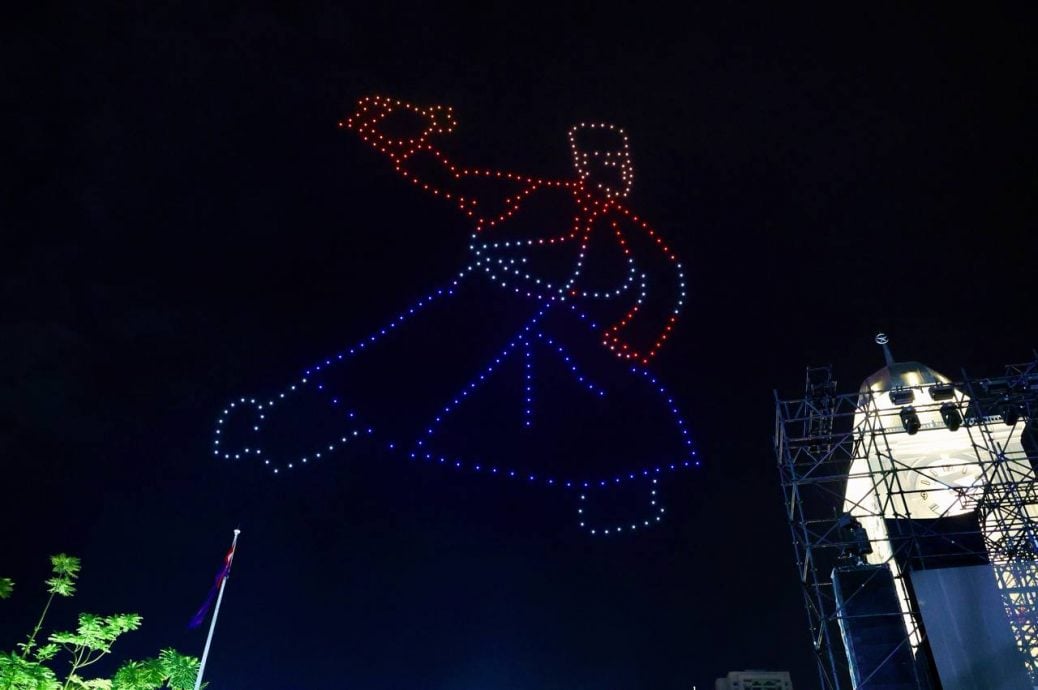 (已签发)柔:**版三头**大臣:迎2026旅游年 柔明年办60大型国际赛