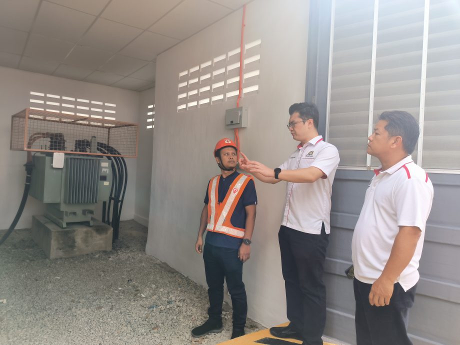 (已签发)柔:**版三头**武吉峇都新村10小时低电压 电器“罢工”惊魂记