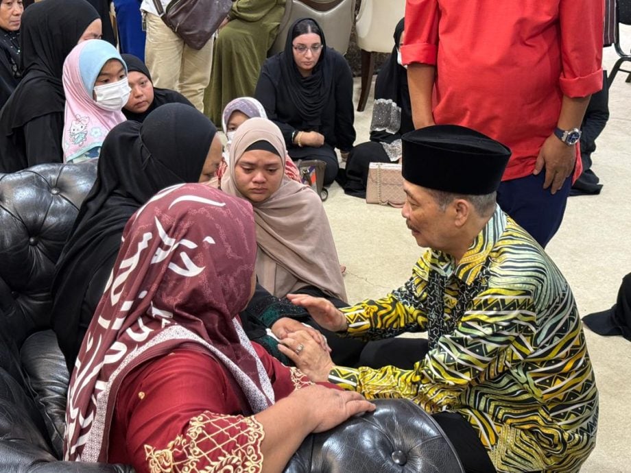 （邦莫达）哈芝芝：邦莫达为沙巴做出巨大贡献