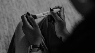 疑遭男友强迫吃堕胎药  女子早产胎儿夭折