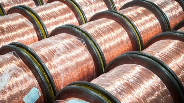 Mercuria一次提走4万吨铜 值4.6亿美元