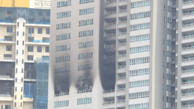 满家乐公寓火灾｜消拯返现场调查近4小时 警方：死者遗体进行DNA检测