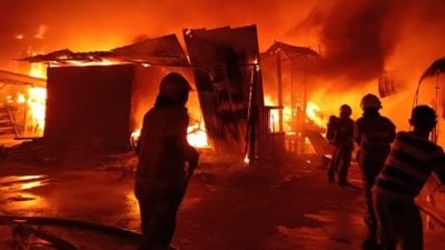 火魔黑夜突袭  3木屋烧毁无人伤亡