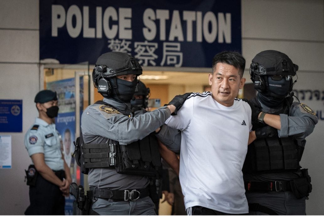 KK园区主脑佘智江身世曝光　同学顶撞被吊打