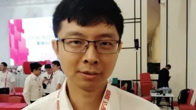 保留全国政治教育主任职 卢玮健：将继与吴家良并肩作战