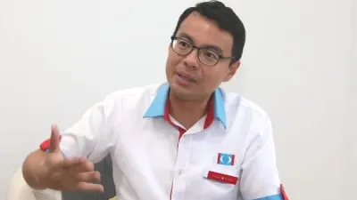 李健聪：传递声音  建议内阁设“中小企部”