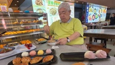 拟明年带团推介东马美食 . 香港食神梁文韬 砂探店