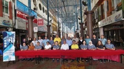 俞小珊：年花2千万处理．垃圾费 市局最大开销