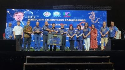 俞小珊：4万人参与．圣诞大游行年度盛事