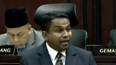 官员拒收“反对党签名”文件  引发朝野唇枪舌战