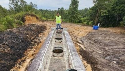 巫水警查获1万9公升私油 扣2人1罗里1油槽