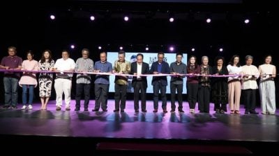 程明智：犀江舞蹈团迈入30年 . 坚持与热情成就非凡旅程