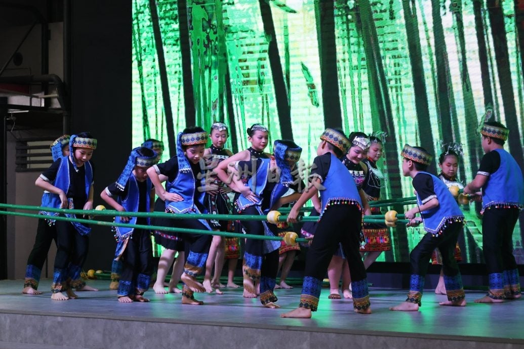 谢琪清：旧城市人口老化是趋势，学校需转型增学生