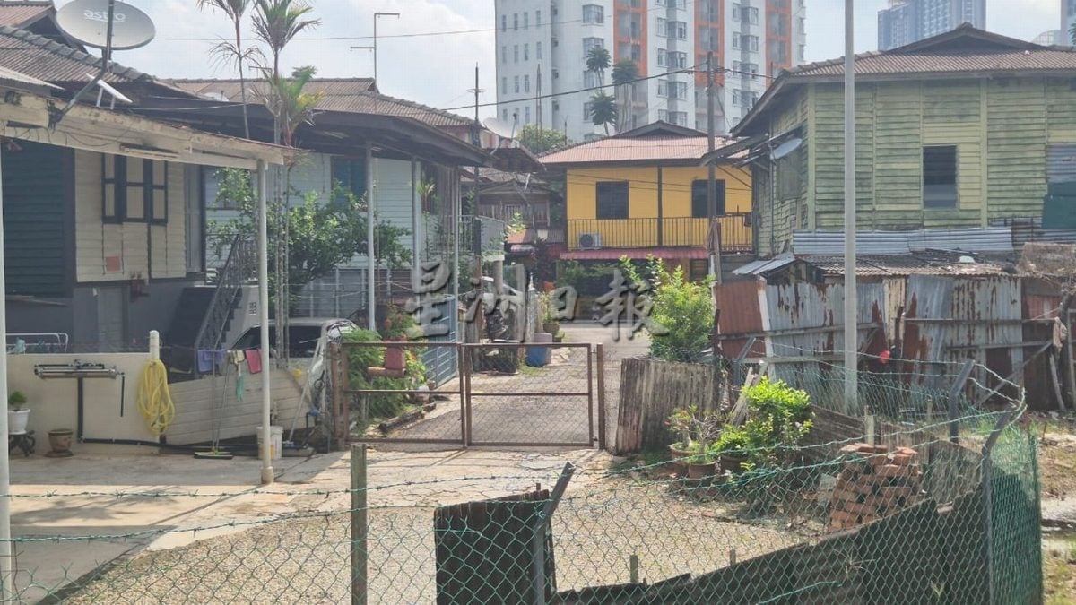 (古城封面主文)甲连续9日面临大潮现象 民众受促做好准备