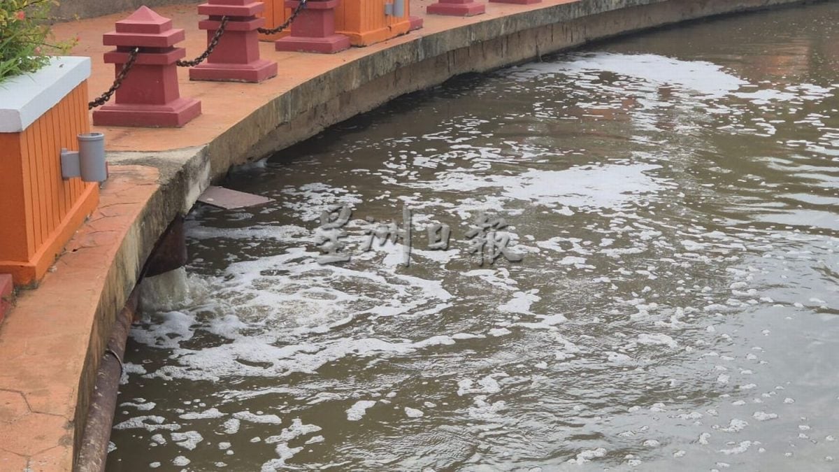 (古城封面主文)甲连续9日面临大潮现象 民众受促做好准备