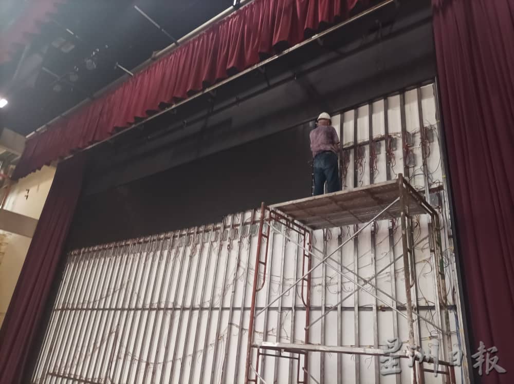 （3/12见报）大都会/特职世界系列/璀璨城市脉动背后的重要堆砌推手／12图