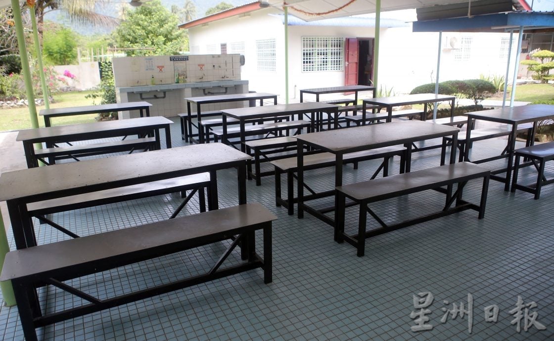 霹：3日见报∕封底主文∕微型华小.不微使命| 原住民学生人数持续增加  金宝石山脚新民华小60%原住民学生