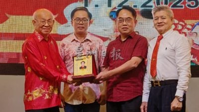 刘志俍：沙州选吸取教训   行动党应探讨改进