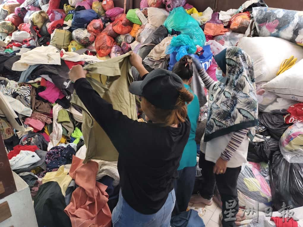 霹：封面主文∕怡保多管道供二手衣回收 妥善处理助力环保