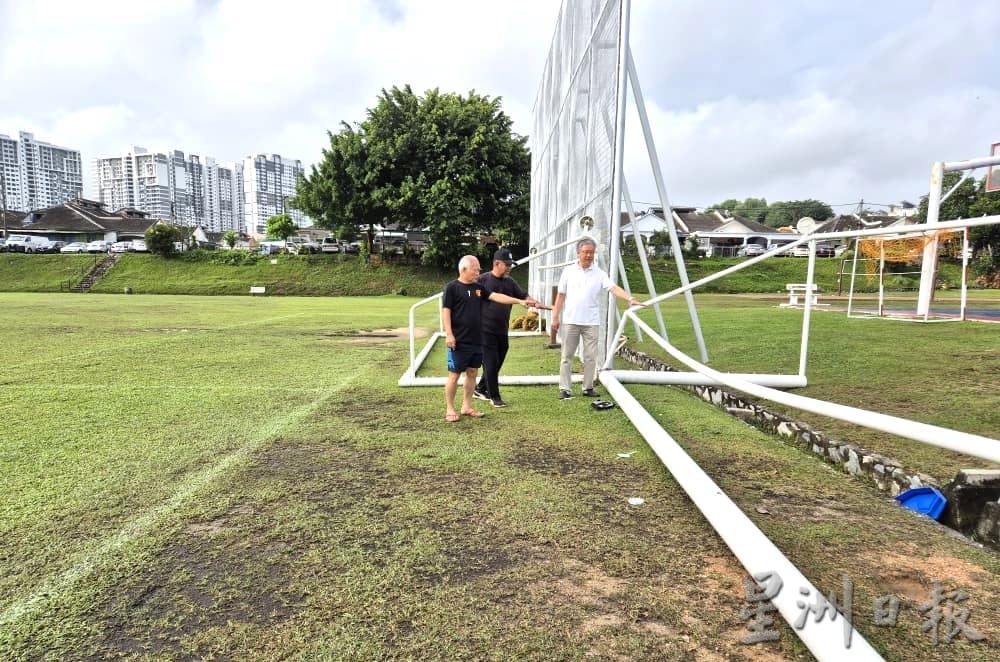 大都会(版5头)/“只差3公尺”蕉赖翠岭镇草场就可成为吉隆坡直辖区甲组足球联赛的赛场