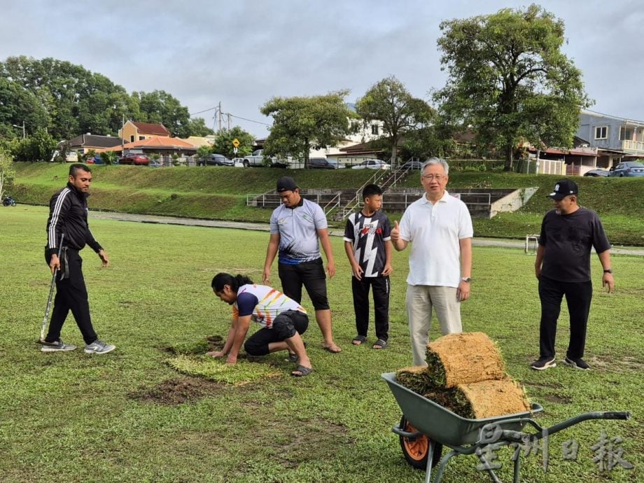 大都会(版5头)/“只差3公尺”蕉赖翠岭镇草场就可成为吉隆坡直辖区甲组足球联赛的赛场