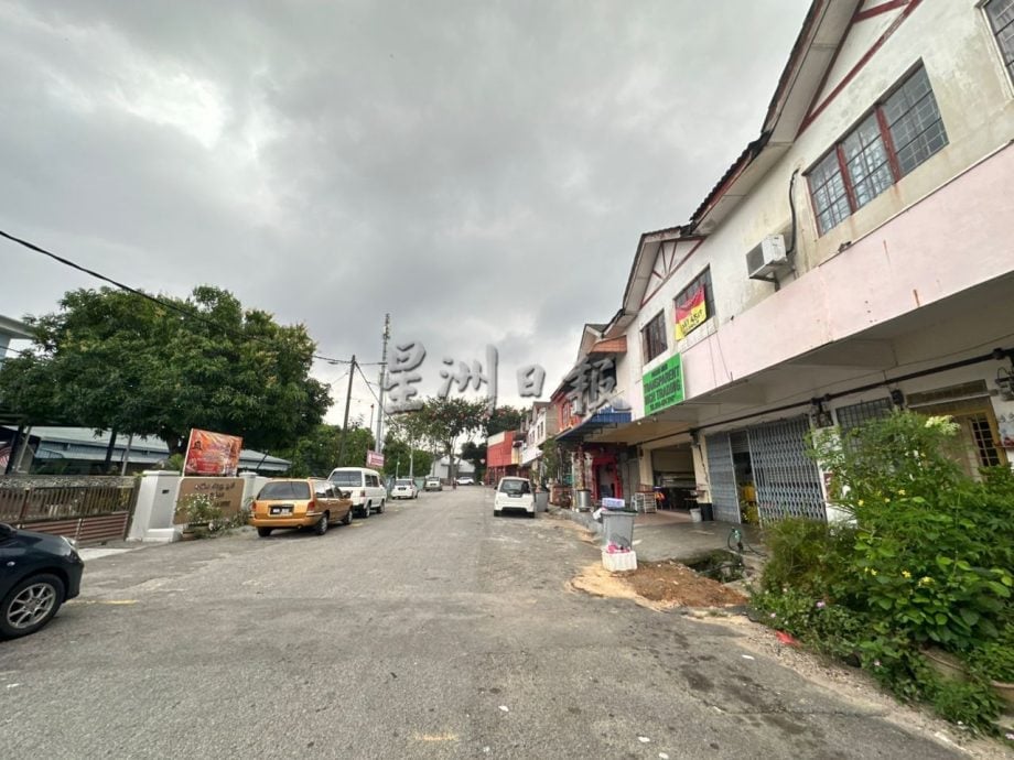 （古城封面主文）爱极乐选区旧花园沟渠久未提升 有者甚至30年未提升恐影响排水